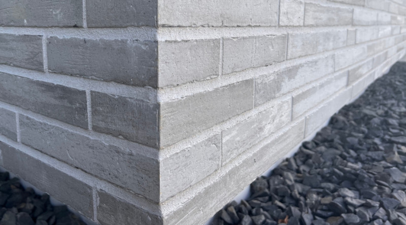 1080x600 01 WDVS System Klinkerriemchen Tonwerk Klinker