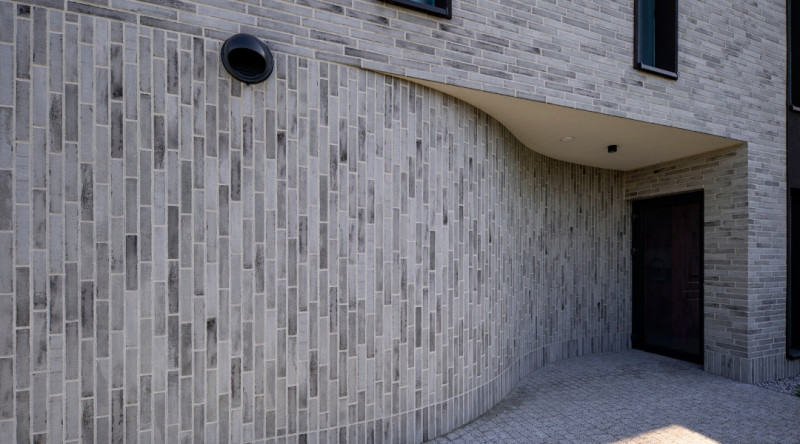 1080x600 03 WDVS System Klinkerriemchen Tonwerk Klinker