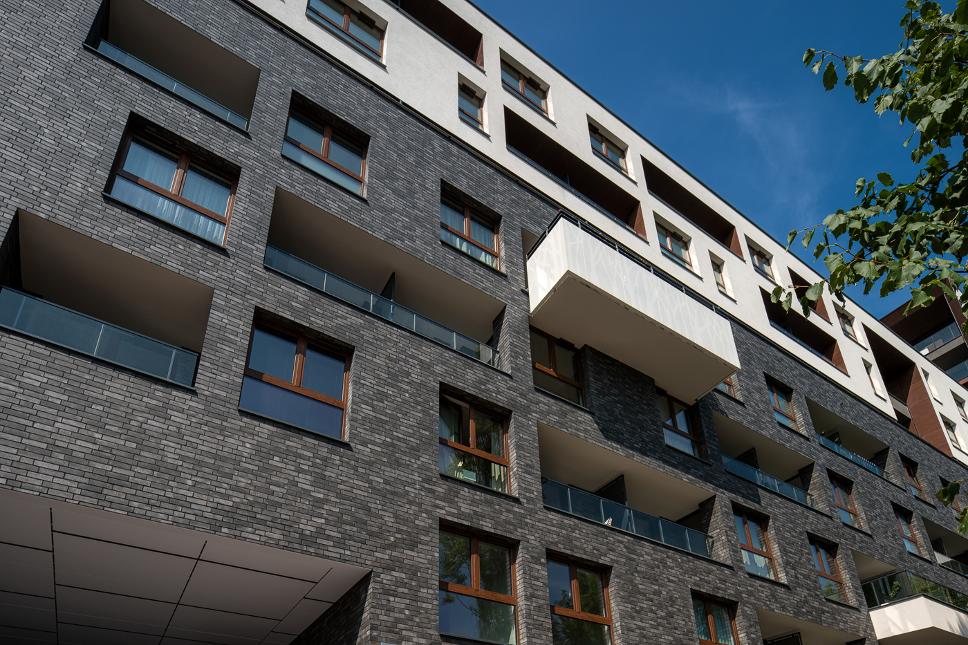 232407010011 Krowodrza Park Krakau PL Brick Loft Anthrazit 06