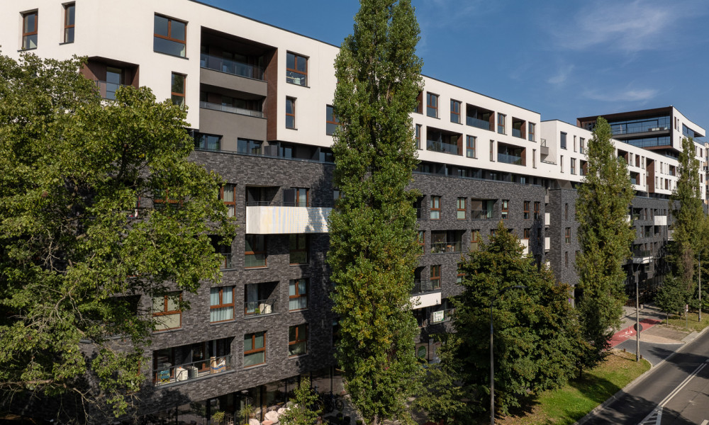 232407010011 Krowodrza Park Krakau PL Brick Loft Anthrazit 11