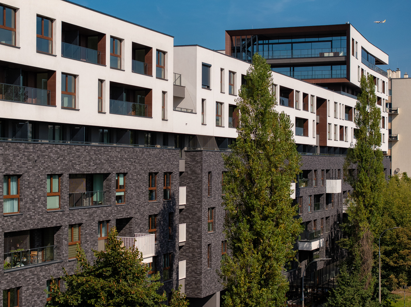 232407010011 Krowodrza Park Krakau PL Brick Loft Anthrazit 12