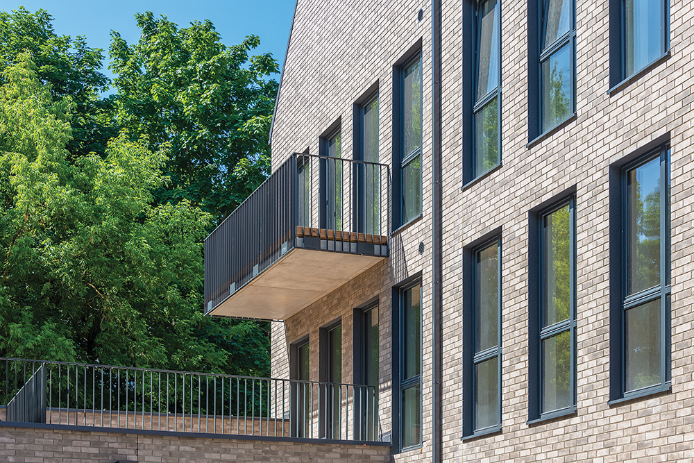 232407010016 Renesanso Vilnius LTU Brick Loft Taupe 13