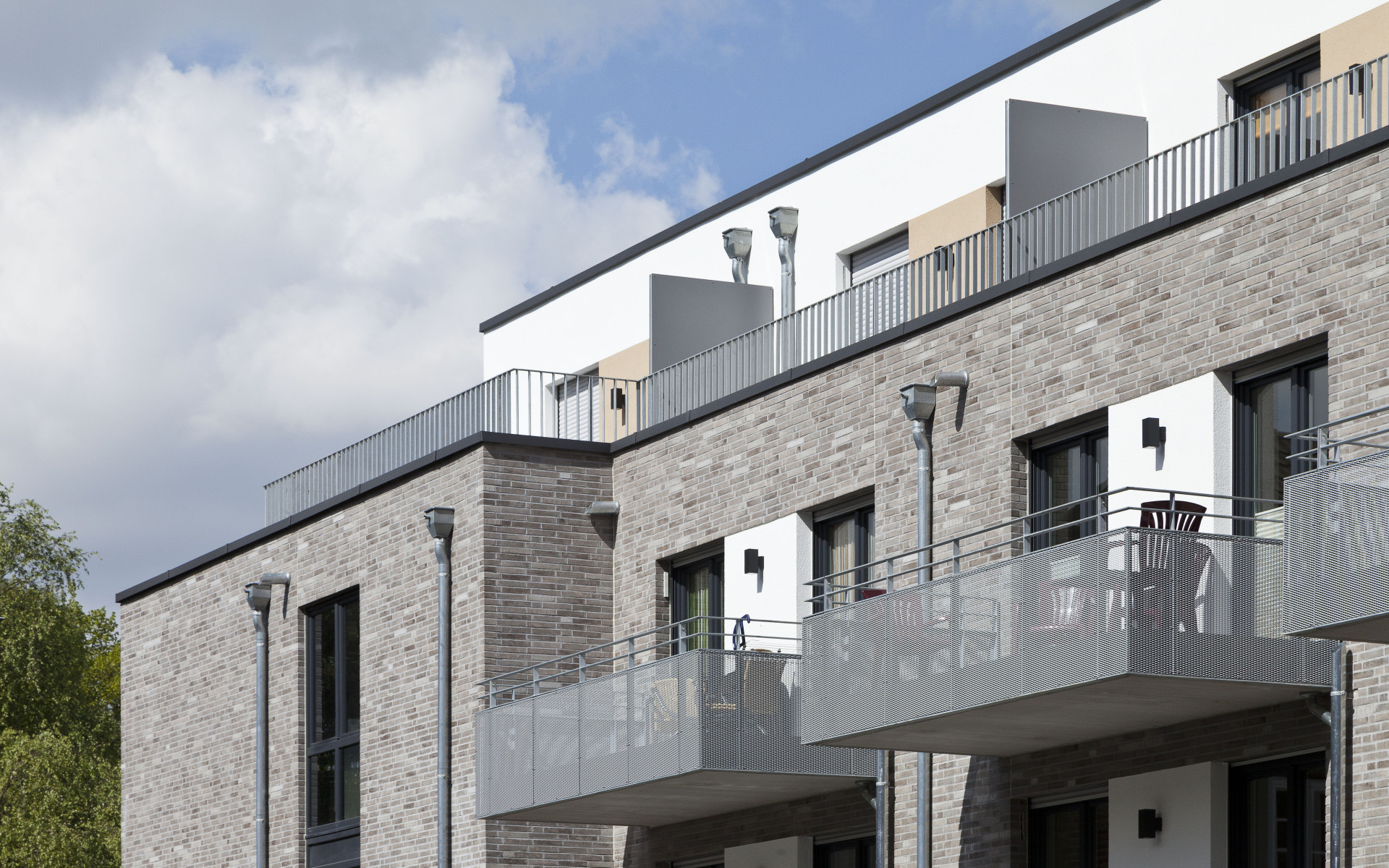 232905800003 Carree der Begegnung Troisdorf DE BK Capri 01