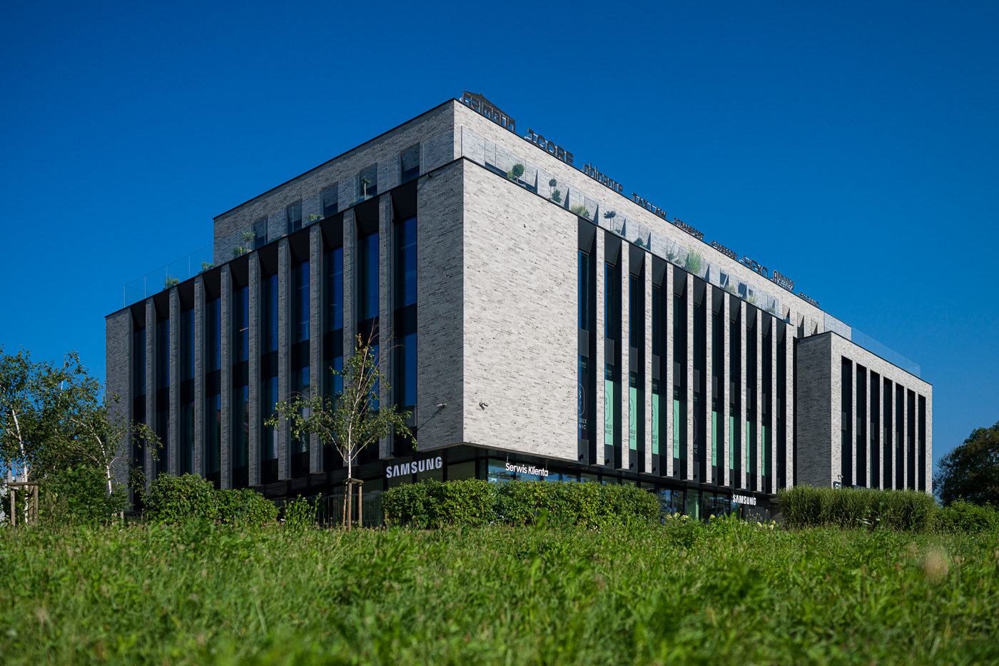 232905800005 Mateczny Office Krakau PL Messina 17