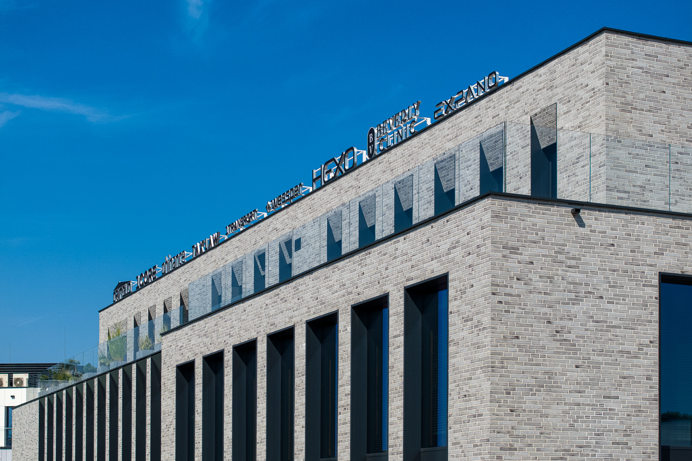 232905800005 Mateczny Office Krakau PL Messina 19