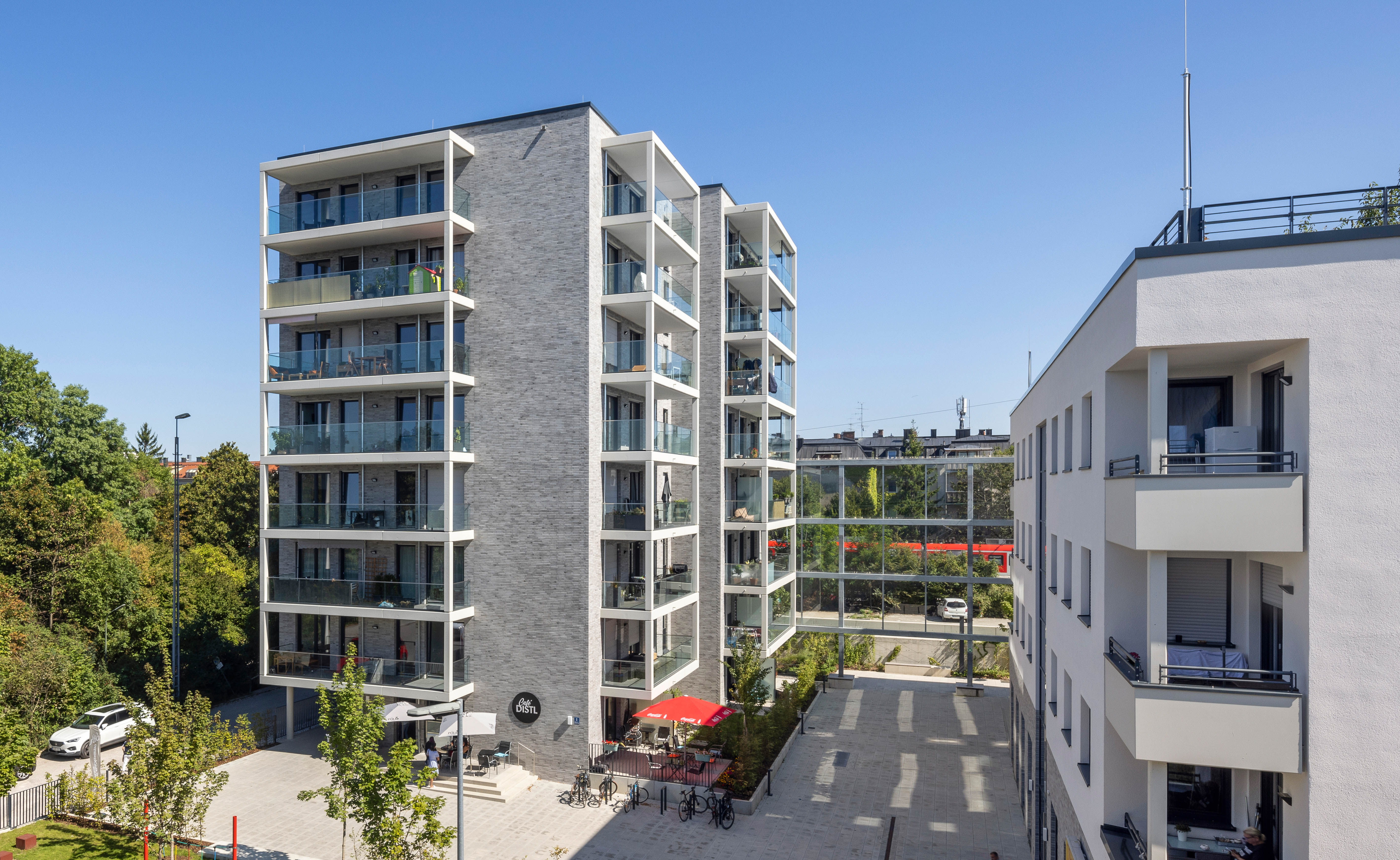 232905800035 BBW Muenchen Koeln BK Grande Argento Messina 01