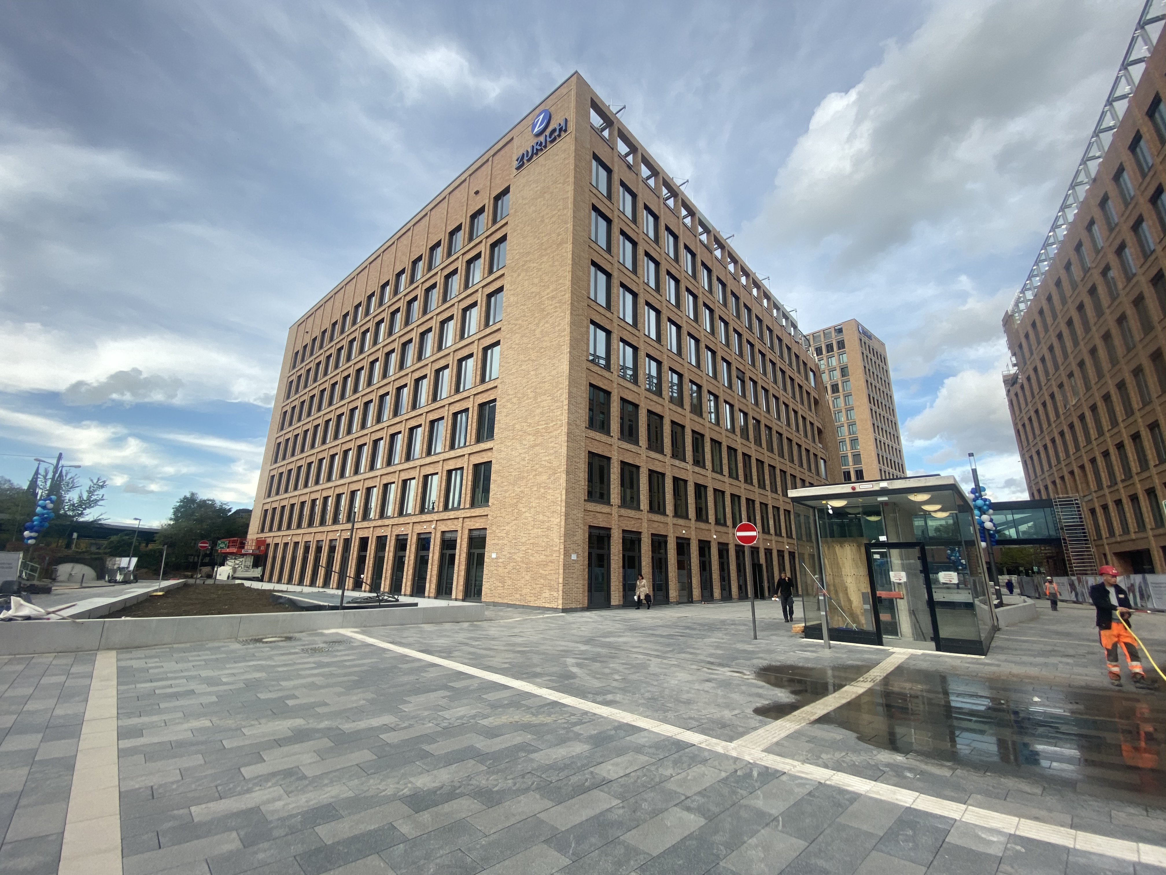 232905800038 Zurich Campus Messecity Koeln DE BK San Remo 01