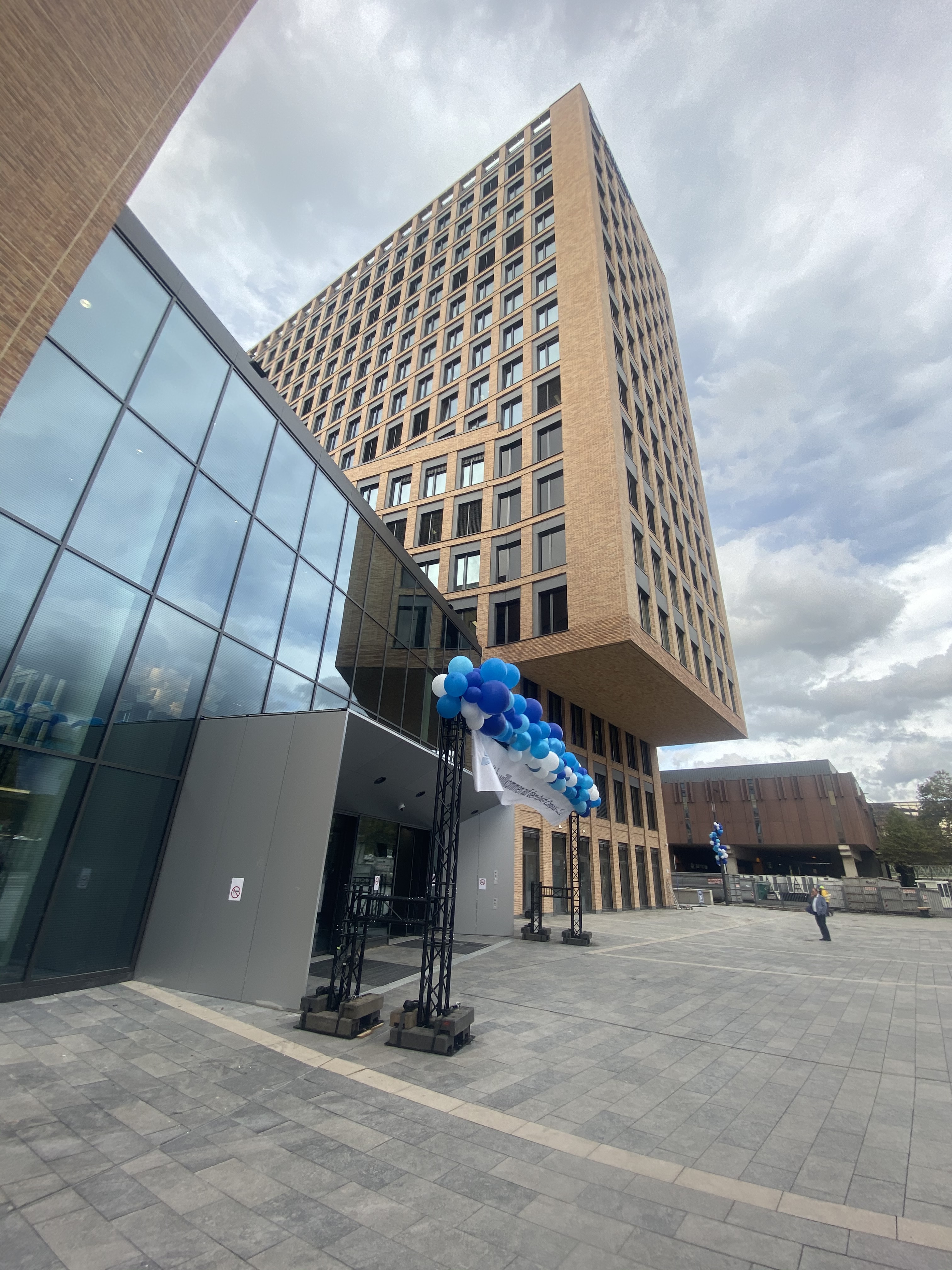 232905800038 Zurich Campus Messecity Koeln DE BK San Remo 04