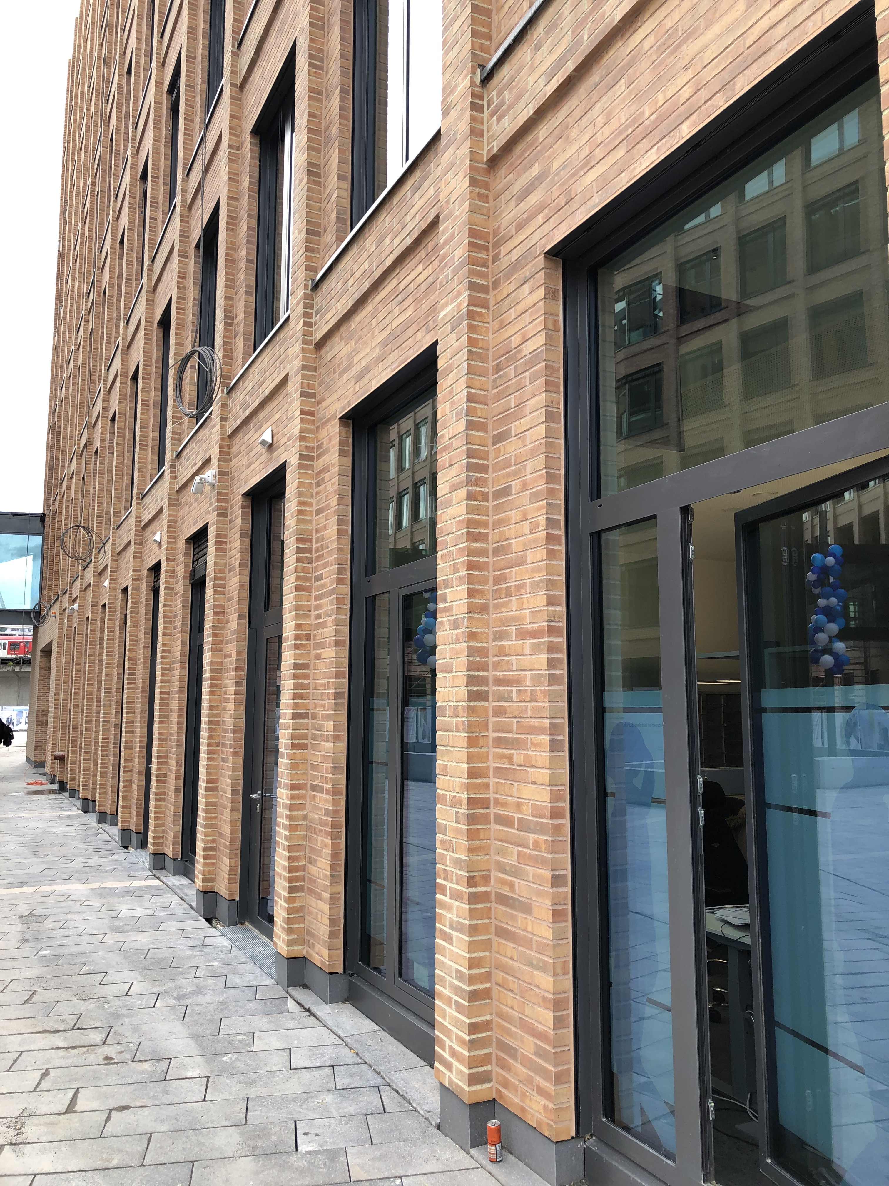 232905800038 Zurich Campus Messecity Koeln DE BK San Remo 13