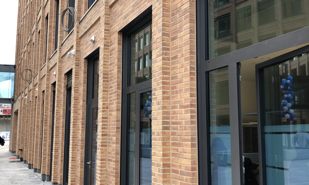 232905800038 Zurich Campus Messecity Koeln DE BK San Remo 13