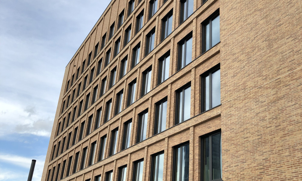 232905800038 Zurich Campus Messecity Koeln DE BK San Remo 14