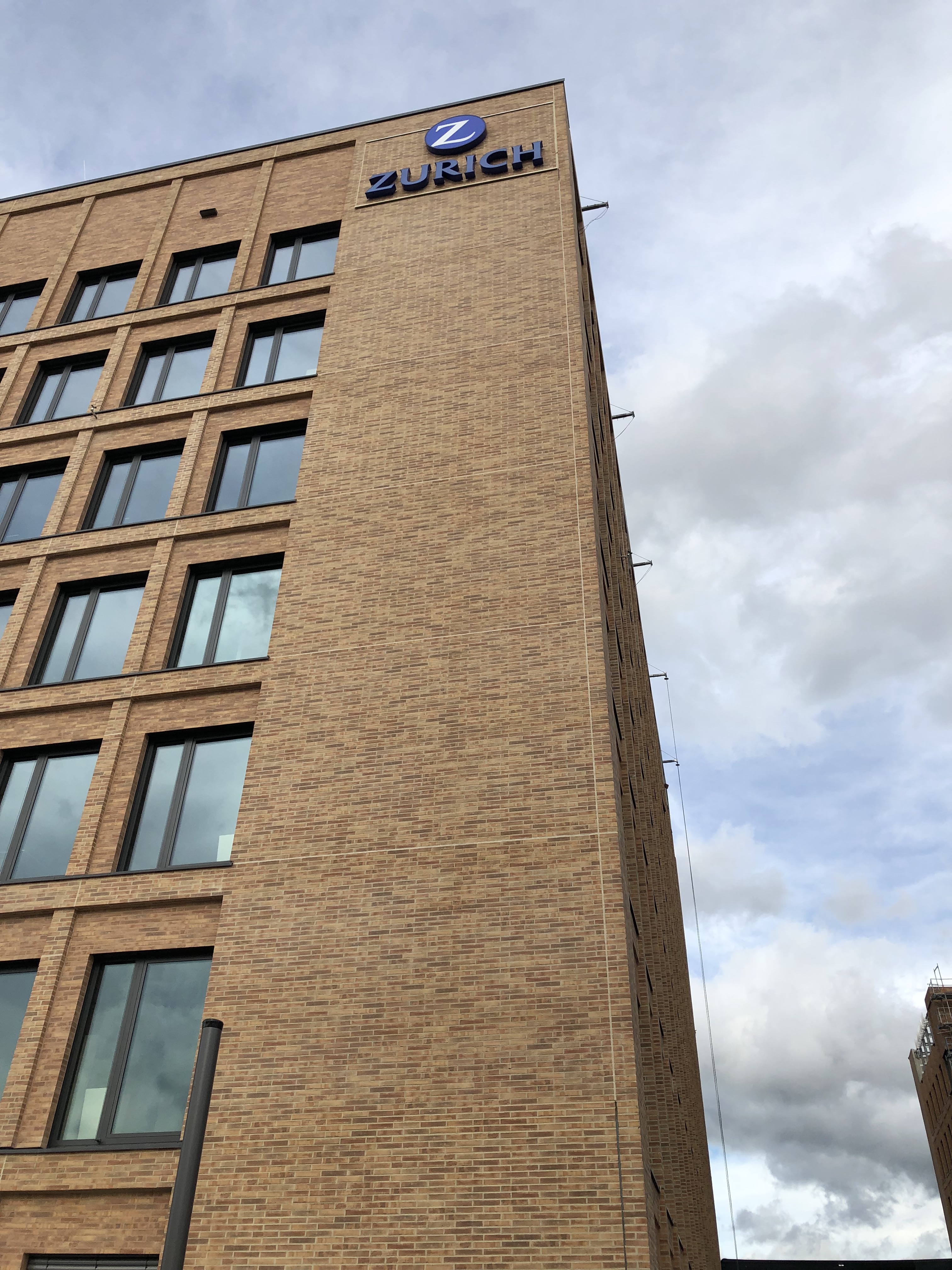 232905800038 Zurich Campus Messecity Koeln DE BK San Remo 15