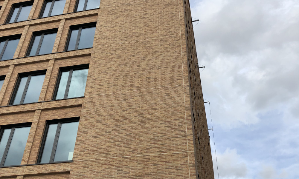 232905800038 Zurich Campus Messecity Koeln DE BK San Remo 15