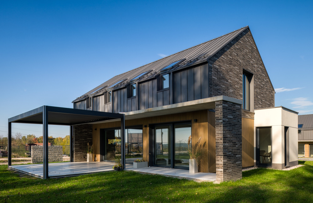 233605800006 Chorowice Krakau PL Palermo 01