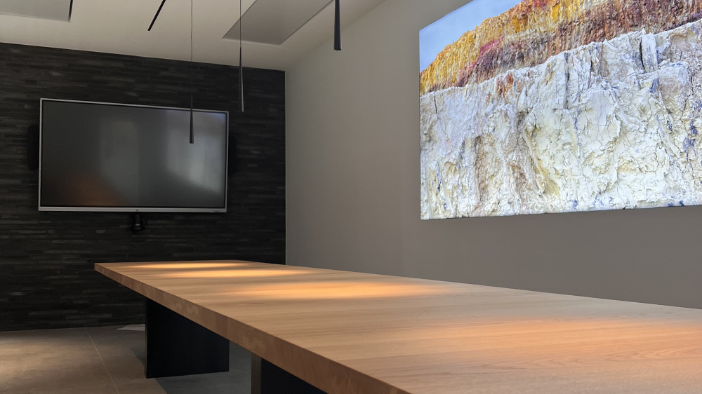 234704800011 Interbau Blink Ransbach Baumbach DE Interior Aprilia 01