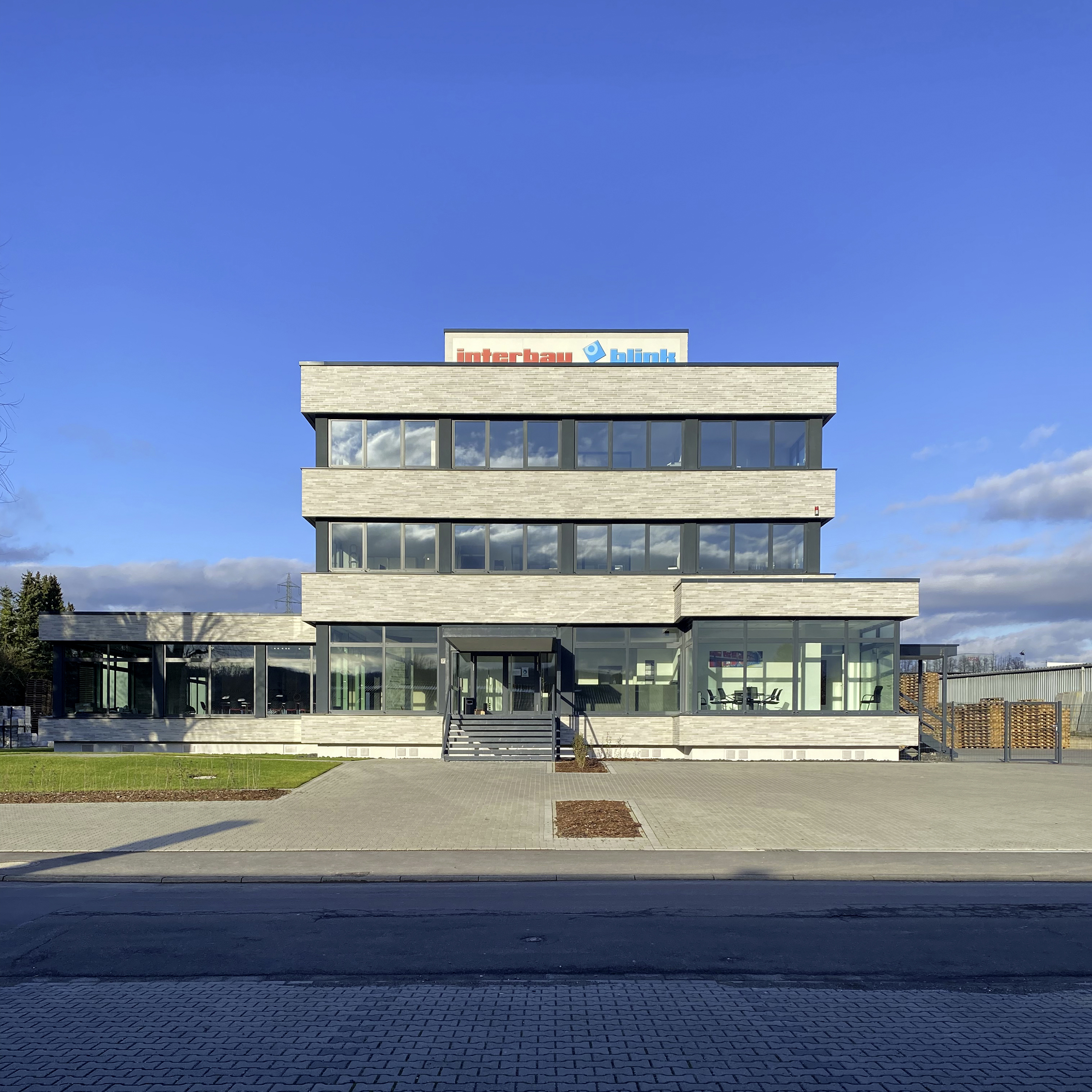 234704800035 Interbau Blink Ransbach Baumbach DE Grande Argento 05