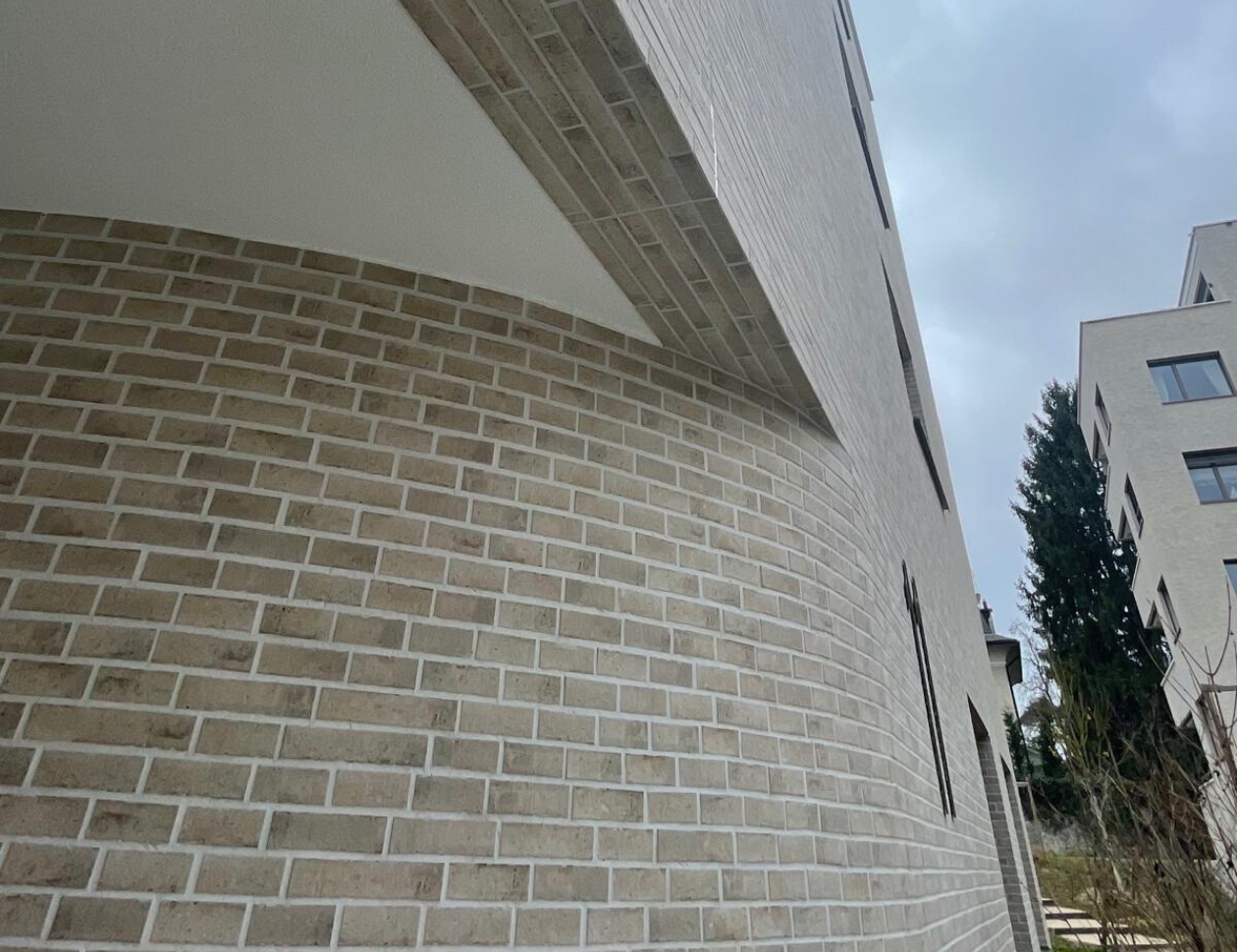 234704800037 Challendin Chene Bougeries CH BK Bardolino 05